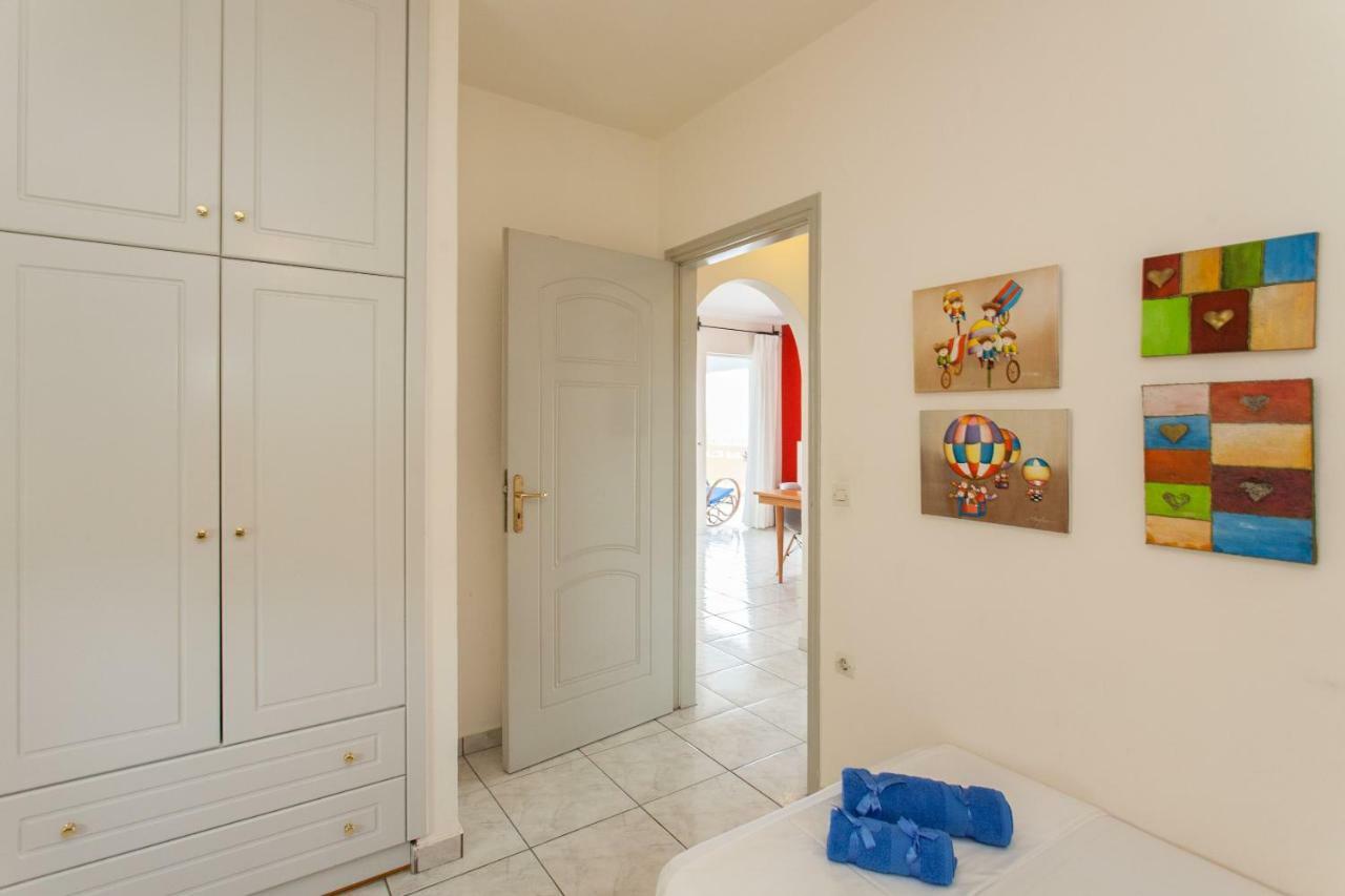 Thalassa Seaside Apartment Ханя Екстериор снимка